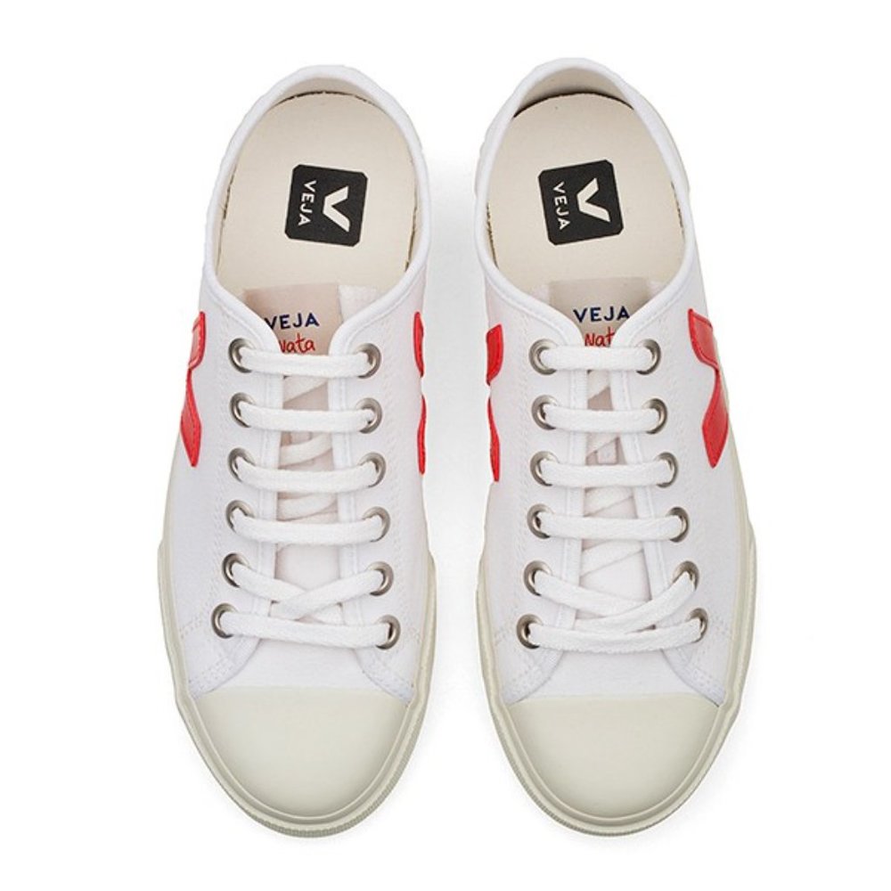 Veja Wata Canvas Sneakers in White Pekin - Picture 3 of 5
